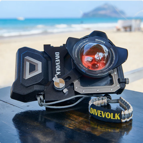 New DIVEVOLK OCEAN KIT - SeaTouch 4 Max Underwater housing Ocean Kit for iPhone and most Android smartphone.